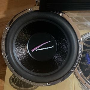 COPY - Vintage but New!!! (1) 12” AudioBahn Subwoofer Flaming Q series. dual Vo…